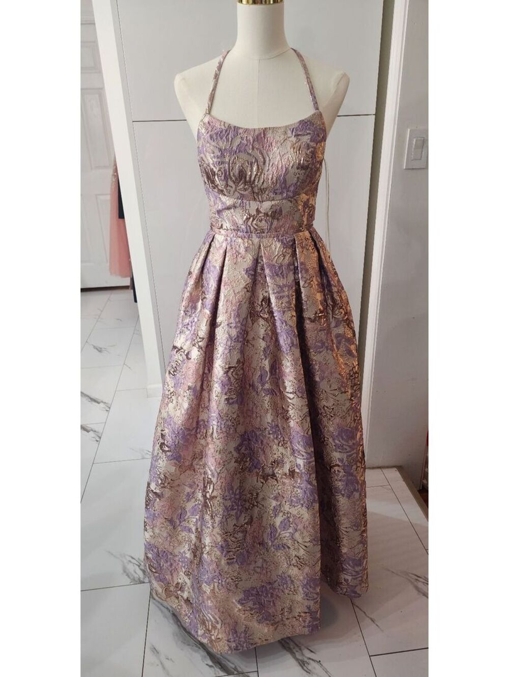 Morgan & Co. Size 3 Metallic Floral Halter Evening Gown [COPY]